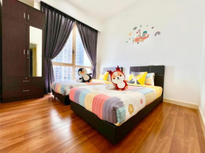 Legoland and Gleneagle- 3min Walk with Bathub-Cityview at Afiniti Residency -8pax-Cozy